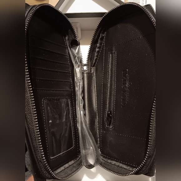 Coffin Wallet Wristlet (NWT) - Picture 4 of 8